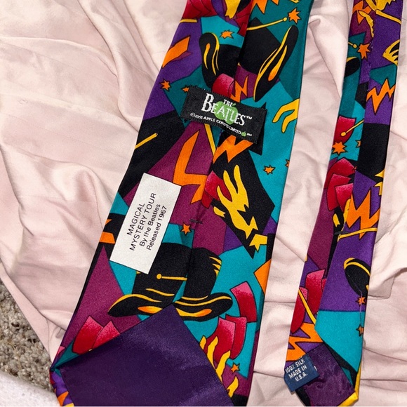 Lot of 3 Looney Tunes Mania Neck Ties - Picture 8 of 13